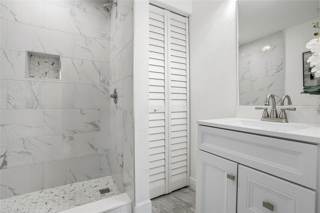 114 CONNIE AVENUE, Tampa, FL 33613