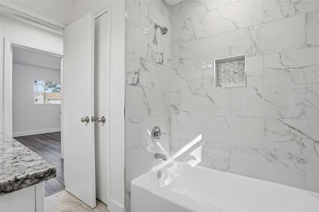 114 CONNIE AVENUE, Tampa, FL 33613