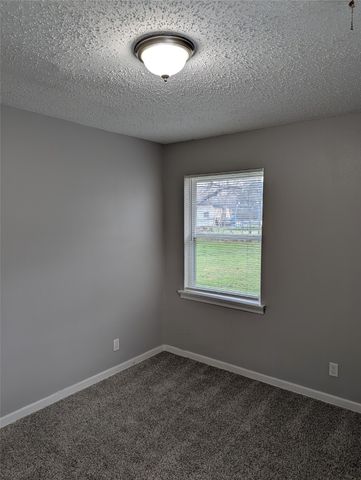 5325 Hensley Drive, Fort Worth, TX 76134