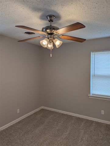 5325 Hensley Drive, Fort Worth, TX 76134