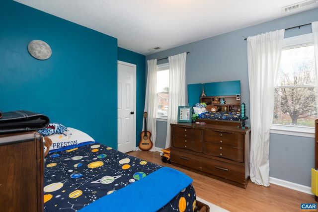 205 YOUNT AVE, Staunton, VA 24401