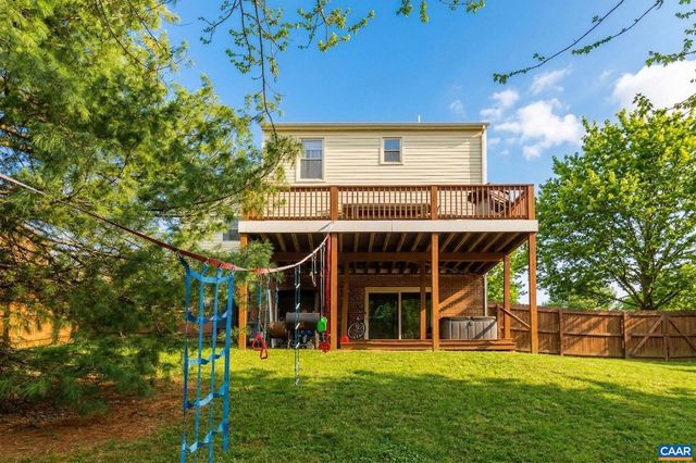 205 YOUNT AVE, Staunton, VA 24401