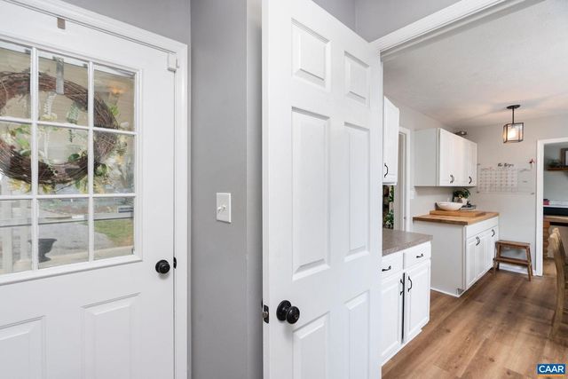 205 YOUNT AVE, Staunton, VA 24401