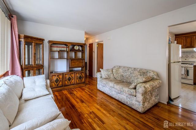 149 Strawberry Hill Avenue, Woodbridge Proper, NJ 07095