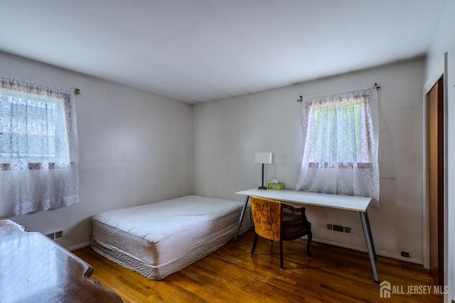 149 Strawberry Hill Avenue, Woodbridge Proper, NJ 07095