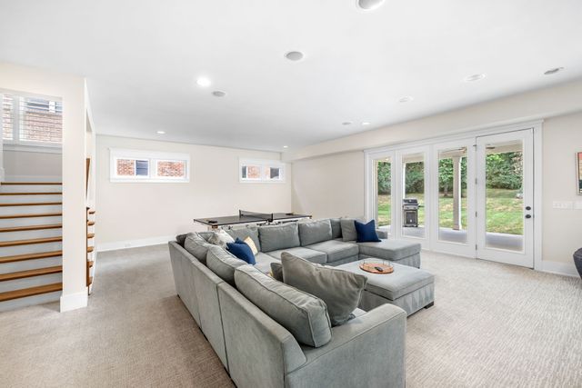 4000 Wallace Ln, Nashville, TN 37215
