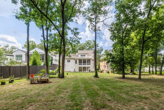 4000 Wallace Ln, Nashville, TN 37215