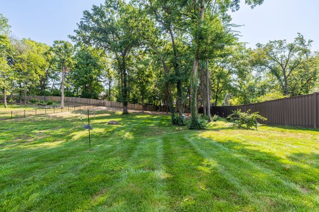 4000 Wallace Ln, Nashville, TN 37215