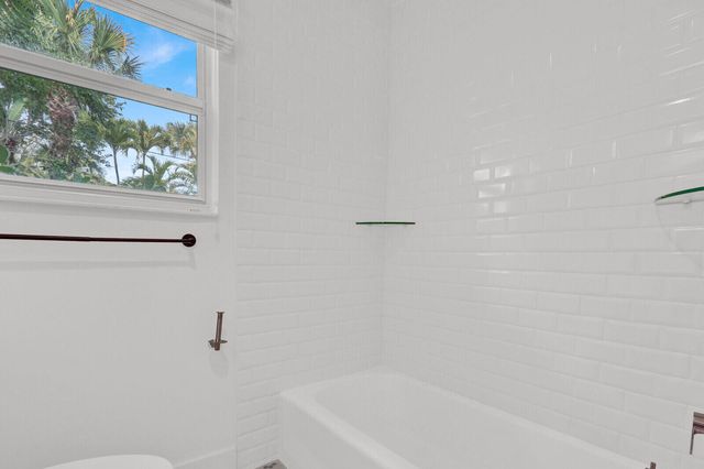 601 Paulina Road, Jupiter, FL 33477