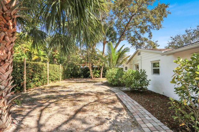 601 Paulina Road, Jupiter, FL 33477
