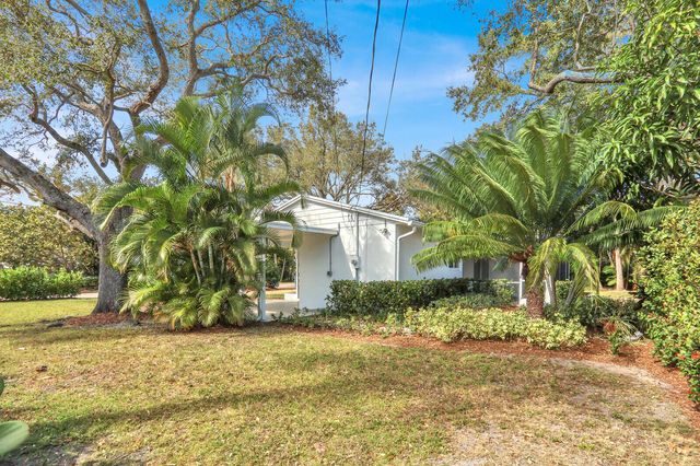 601 Paulina Road, Jupiter, FL 33477