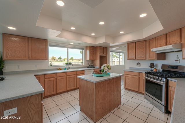 15301 S BENTLEY Place, Arizona City, AZ 85123