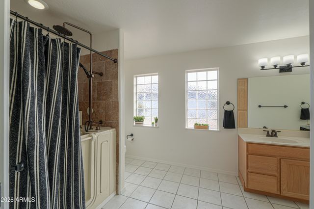 15301 S BENTLEY Place, Arizona City, AZ 85123