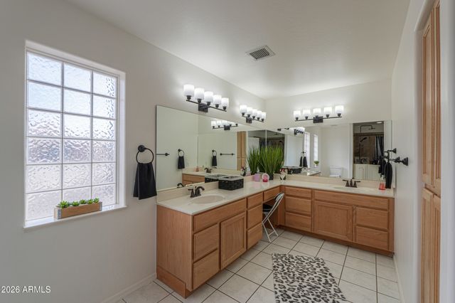 15301 S BENTLEY Place, Arizona City, AZ 85123