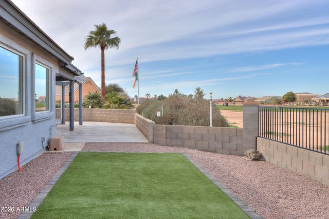 15301 S BENTLEY Place, Arizona City, AZ 85123