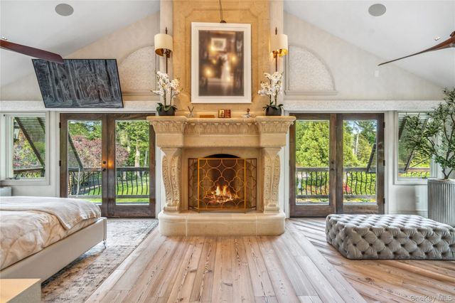 213 Guinea Woods Road, Old Westbury, NY 11568