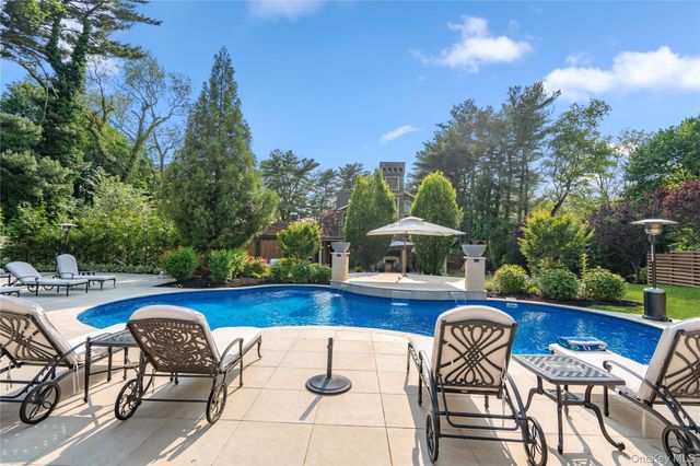 213 Guinea Woods Road, Old Westbury, NY 11568