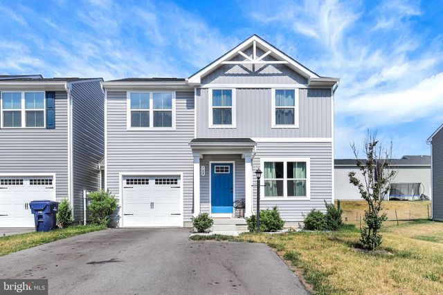 768 RAEANN DR, Greencastle, PA 17225