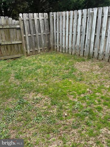 4020 ENGLANDTOWN RD, Fredericksburg, VA 22408