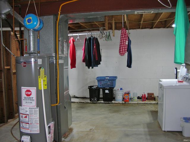 3399 Bell Road, Newburgh, IN 47630