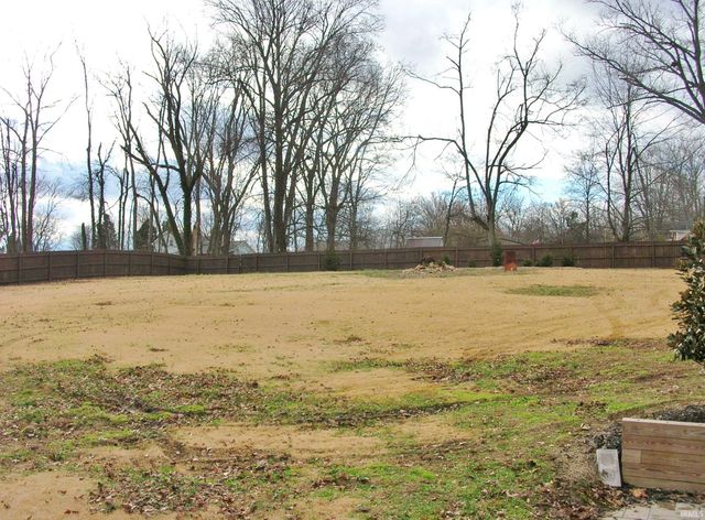 3399 Bell Road, Newburgh, IN 47630