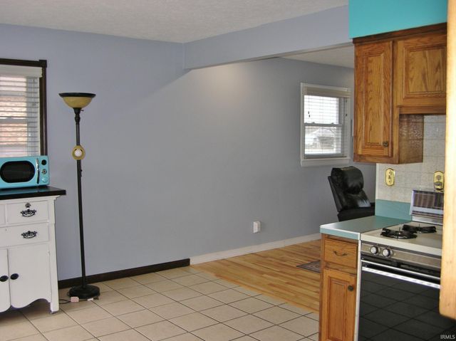 3399 Bell Road, Newburgh, IN 47630