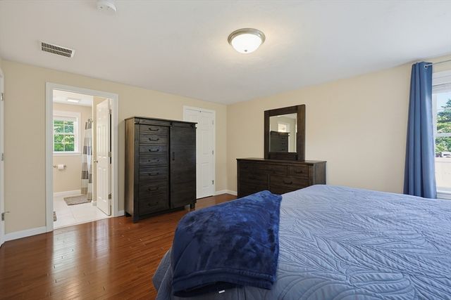5 County Street, Berkley, MA 02779