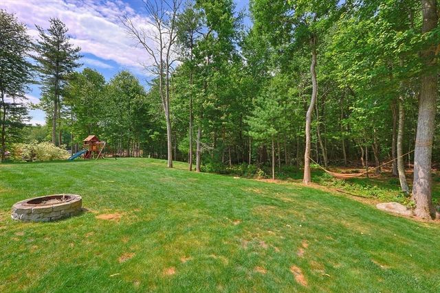 5 County Street, Berkley, MA 02779