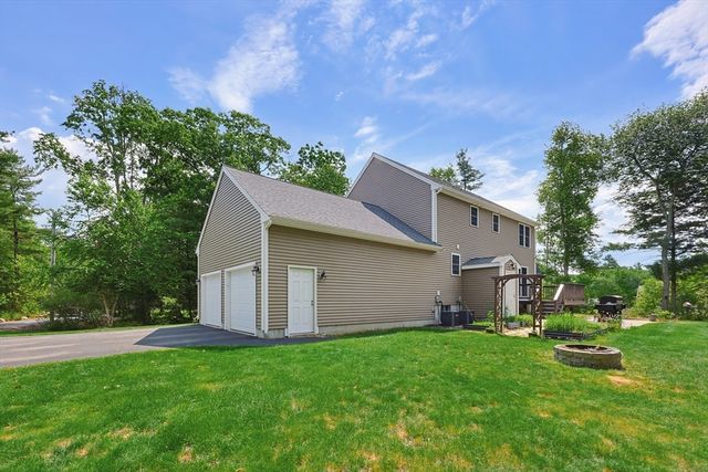 5 County Street, Berkley, MA 02779