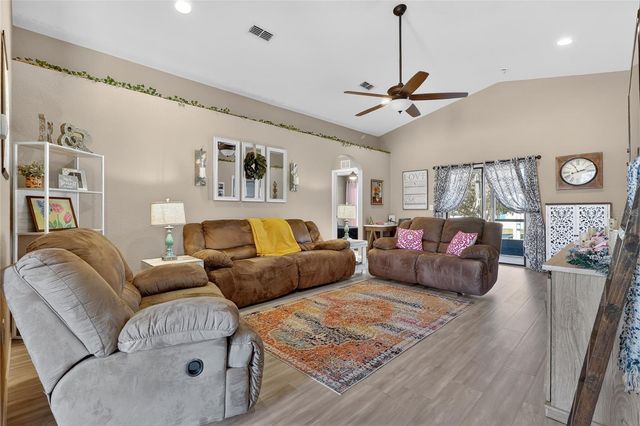 4107 DINNER LAKE WAY, Lake Wales, FL 33859