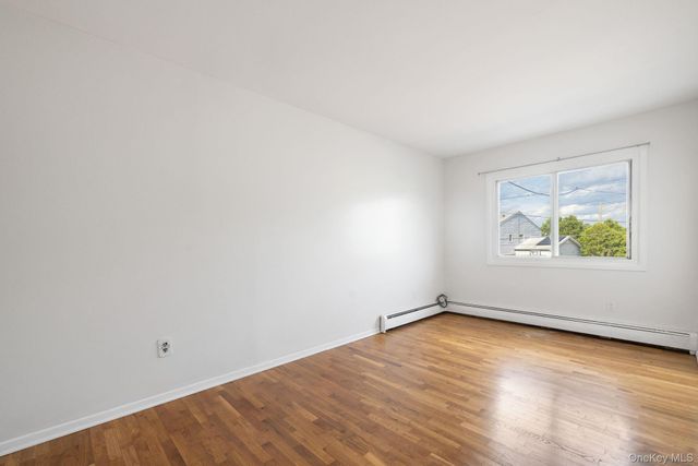 78 Roosevelt Drive, West Haverstraw, NY 10993