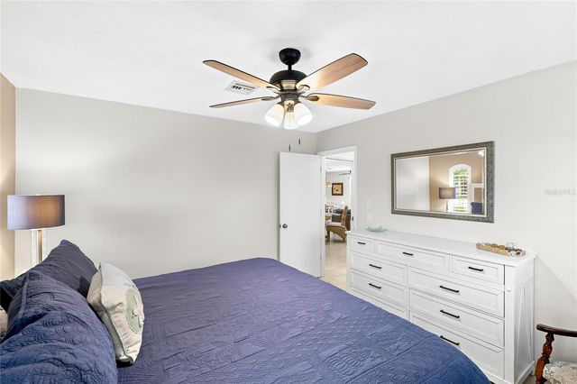 157 HOURGLASS DRIVE, Venice, FL 34293