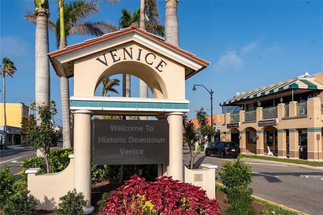 157 HOURGLASS DRIVE, Venice, FL 34293