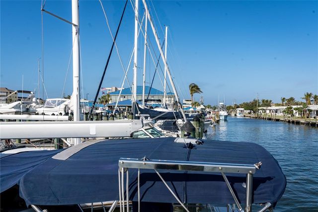157 HOURGLASS DRIVE, Venice, FL 34293