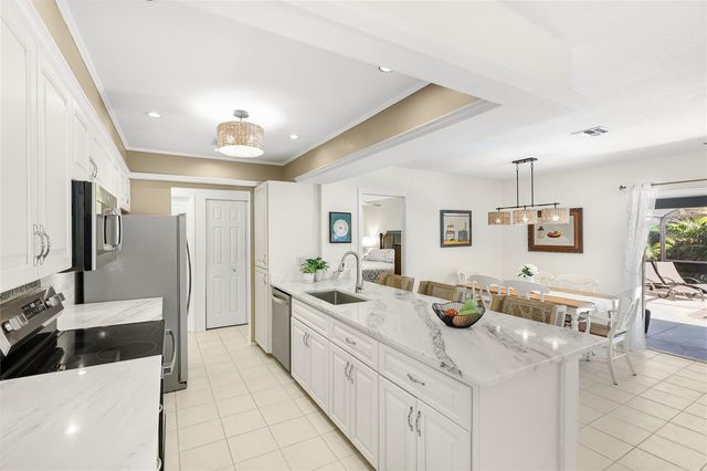 157 HOURGLASS DRIVE, Venice, FL 34293