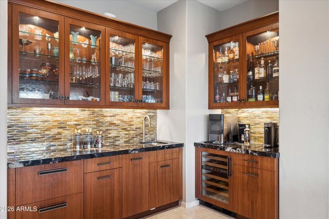 5737 E Hedgehog Place, Scottsdale, AZ 85266