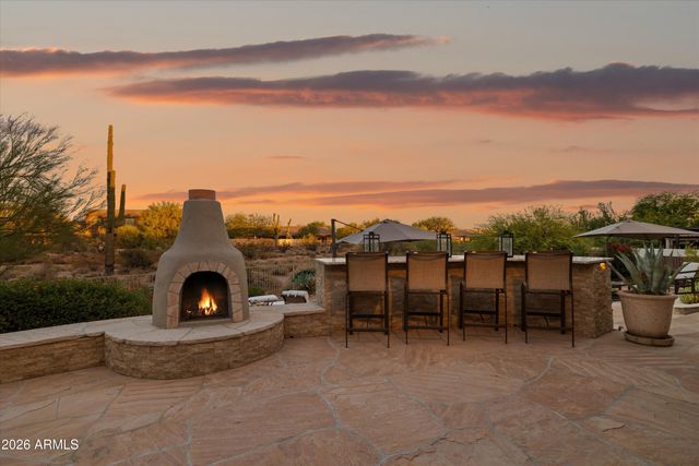 5737 E Hedgehog Place, Scottsdale, AZ 85266