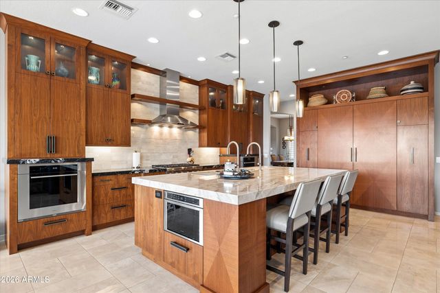 5737 E Hedgehog Place, Scottsdale, AZ 85266
