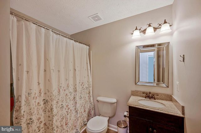 35466 GOLF COURSE DR, Mechanicsville, MD 20659