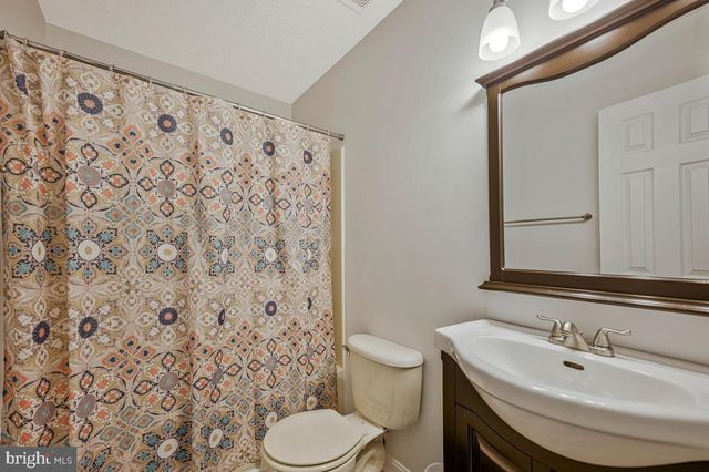 35466 GOLF COURSE DR, Mechanicsville, MD 20659