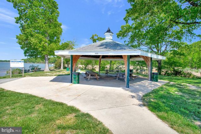 35466 GOLF COURSE DR, Mechanicsville, MD 20659