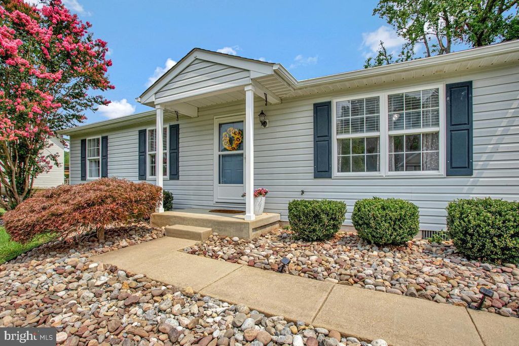 35466 GOLF COURSE DR, Mechanicsville, MD 20659