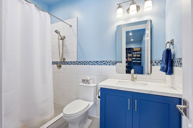 2152 E CREEK RD, Sandy, UT 84093