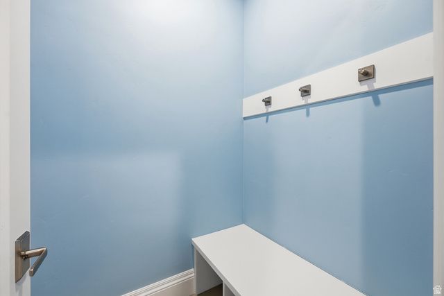 2152 E CREEK RD, Sandy, UT 84093