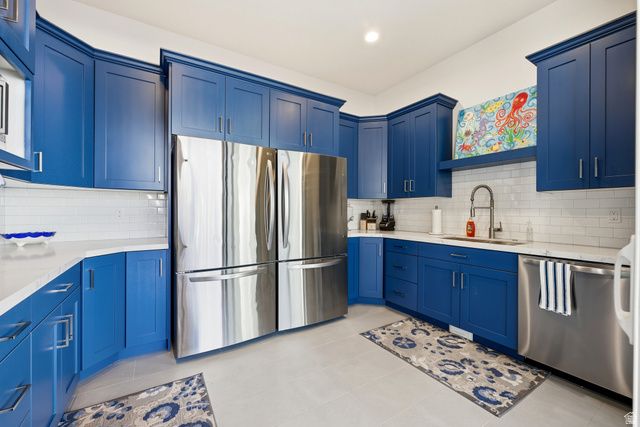 2152 E CREEK RD, Sandy, UT 84093