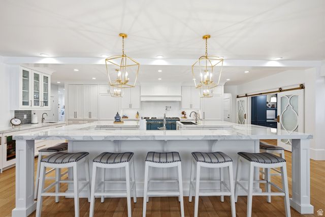 2152 E CREEK RD, Sandy, UT 84093