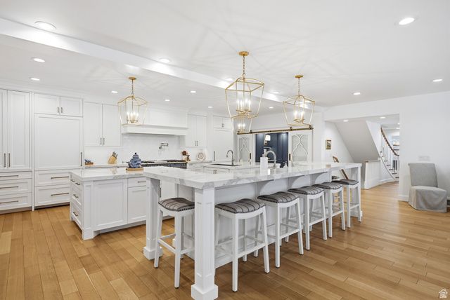 2152 E CREEK RD, Sandy, UT 84093