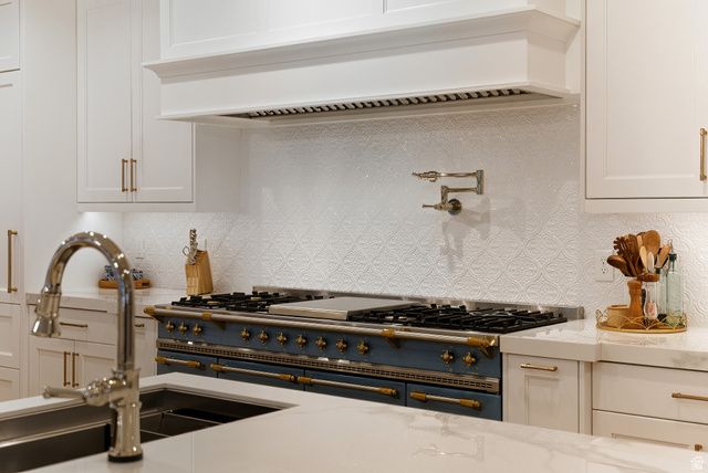 2152 E CREEK RD, Sandy, UT 84093