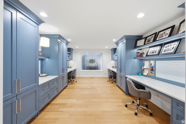 2152 E CREEK RD, Sandy, UT 84093