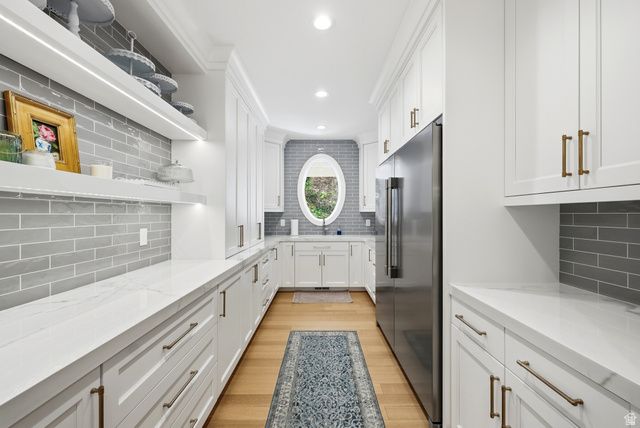 2152 E CREEK RD, Sandy, UT 84093